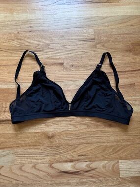 Lively Black Nursing Busty Bralette Size 2